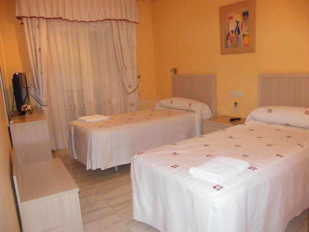 Hostal Dulcinea Esquivias 部屋 写真