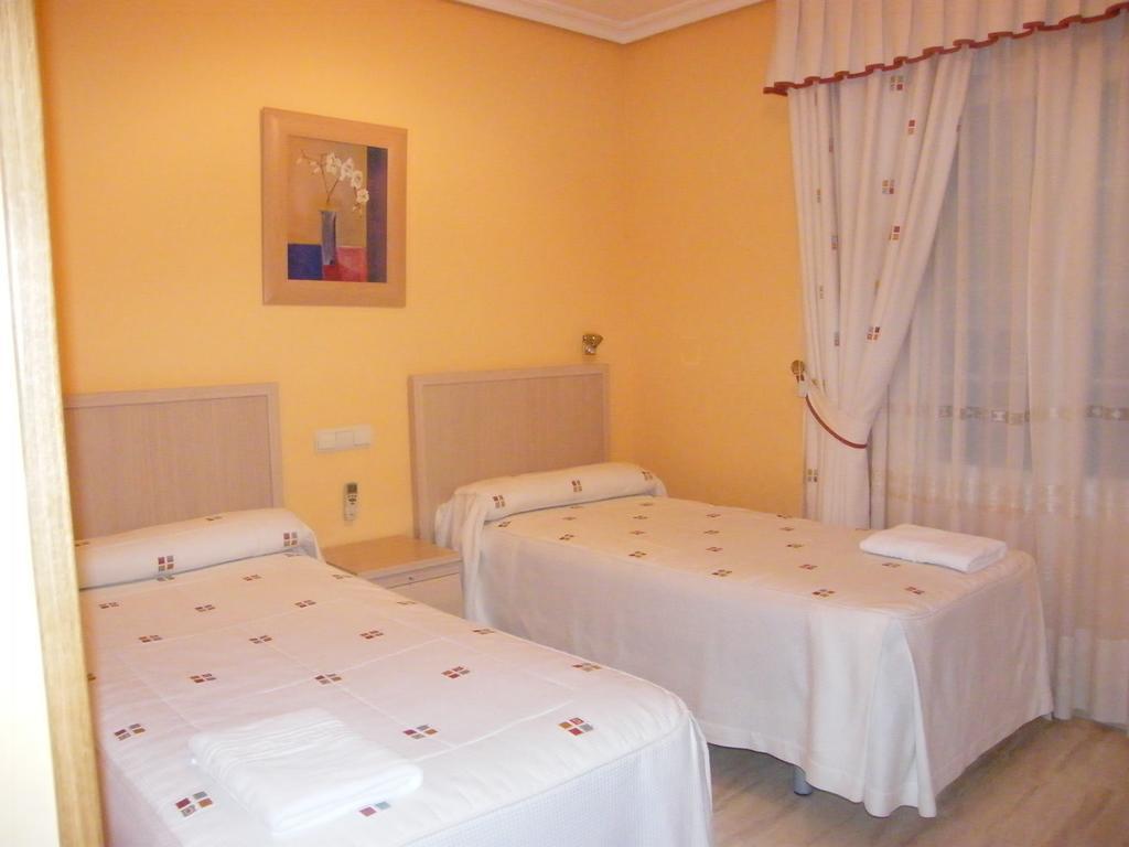 Hostal Dulcinea Esquivias 部屋 写真